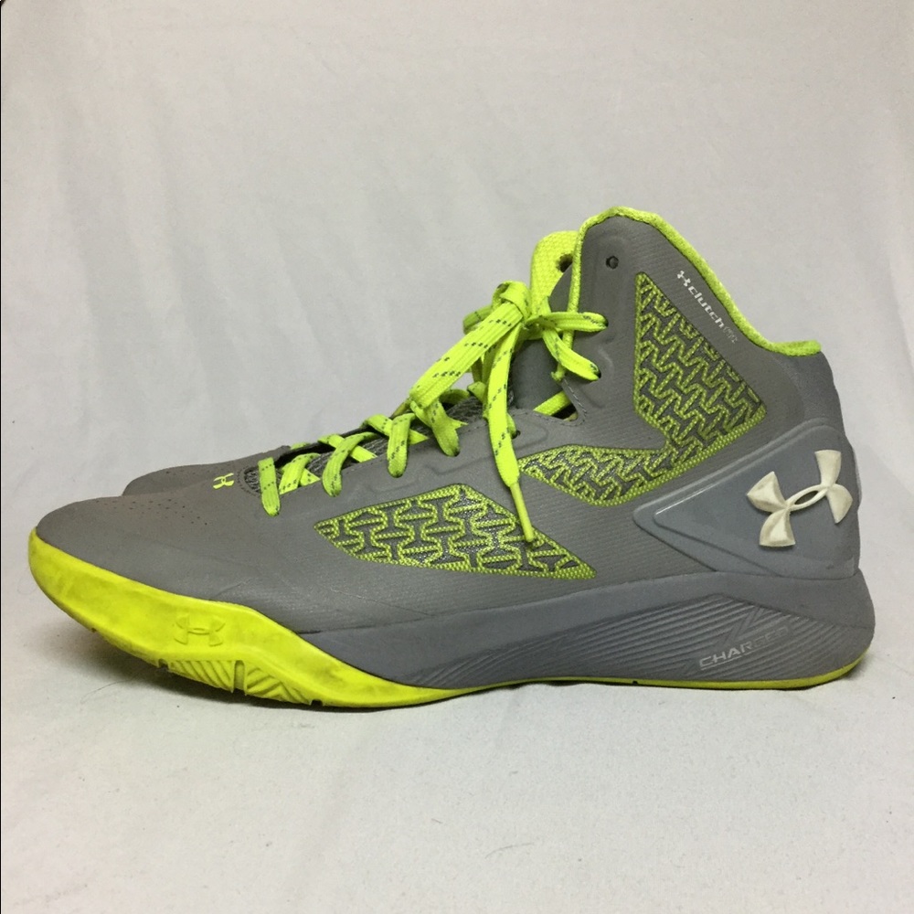 Under Armour Clutchfit Drive 2 USED NO BOX